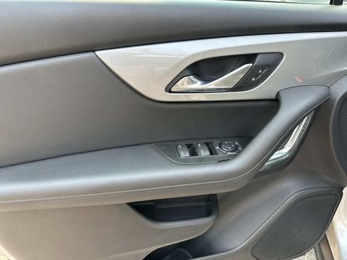 Used 2020 Chevrolet Blazer LT w/ LPO, Floor Liner Package FWD image 13