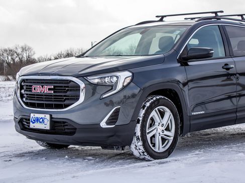 Used 2018 GMC Terrain SLE w/ Driver Convenience Package image 18