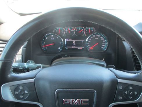 Used 2018 GMC Yukon SLE w/ Convenience Package image 30