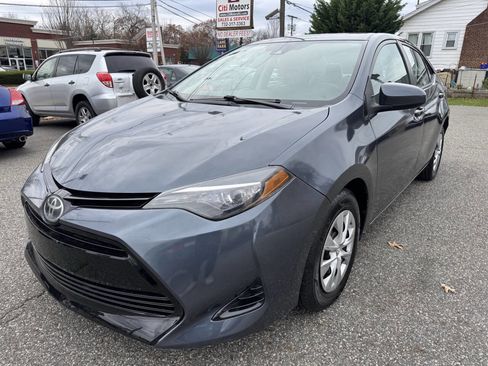 Used 2017 Toyota Corolla LE image 7