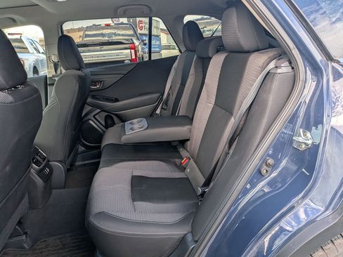 Used 2025 Subaru Outback Premium image 30