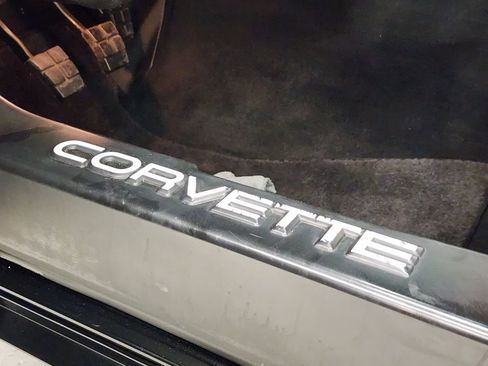 Used 1994 Chevrolet Corvette Coupe image 17