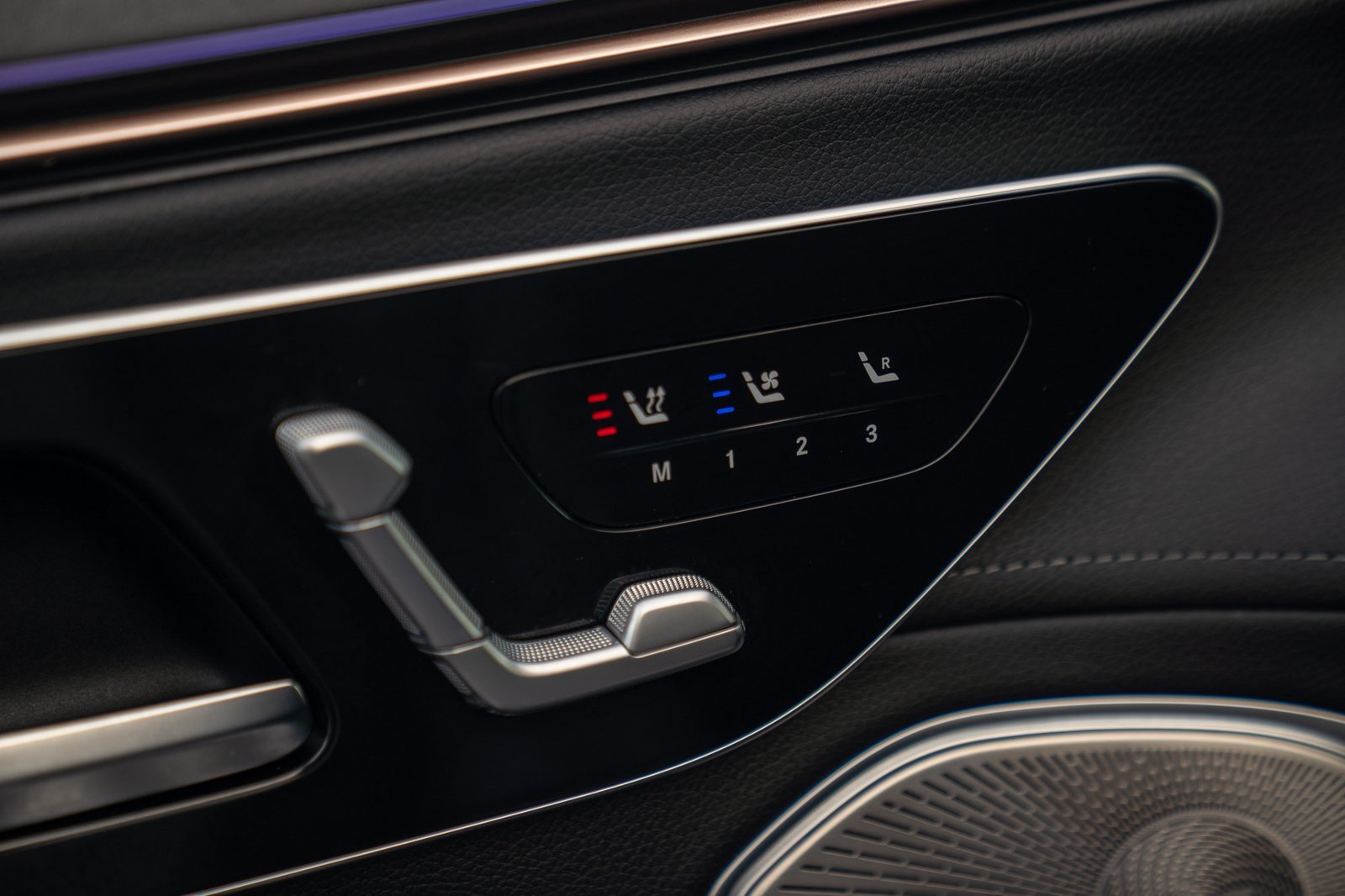 Certified 2023 Mercedes-Benz EQS 450+ 4MATIC SUV image 25