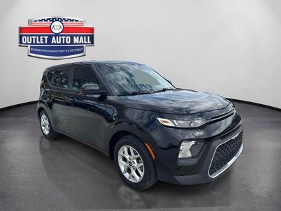Used 2021 Kia Soul LX