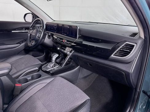 Certified 2024 Kia Seltos S AWD/4WD image 28