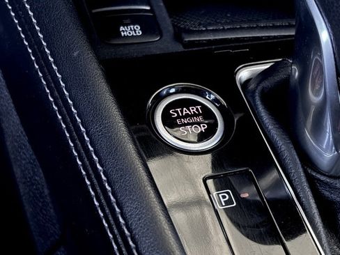 Used 2021 Nissan Kicks SR w/ SR Premium Package image 24