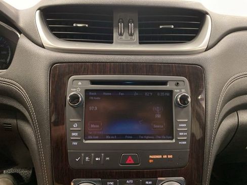 Used 2015 Chevrolet Traverse LT AWD/4WD image 11