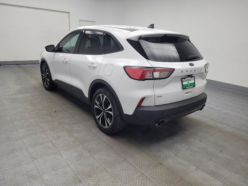 Used 2021 Ford Escape SE w/ SE Sport Appearance Package image 5