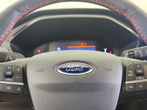 Used 2024 Ford Escape ST-Line w/ Tech Pack #1 AWD/4WD image 18
