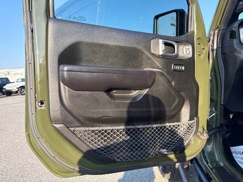 Used 2020 Jeep Wrangler Unlimited Sport AWD/4WD image 24