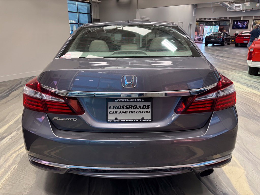 Used 2016 Honda Accord EX-L image 34