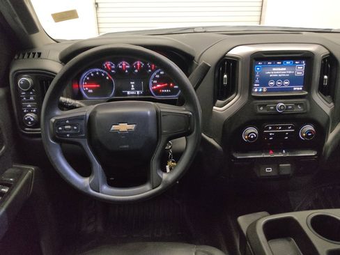 Used 2020 Chevrolet Silverado 1500 W/T w/ Trailering Package AWD/4WD image 22
