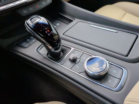 Used 2023 Cadillac CT5 Luxury w/ Sun And Sound Package RWD image 21