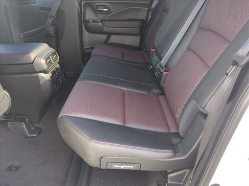 New 2026 Honda Ridgeline Black Edition image 16