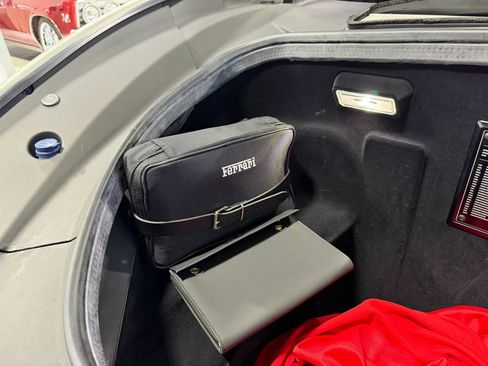 Used 2021 Ferrari F8 Tributo RWD image 59