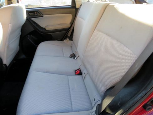 Used 2018 Subaru Forester 2.5i w/ Alloy Wheel Package image 18