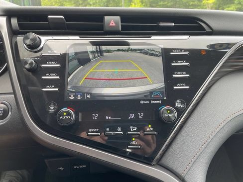 Used 2020 Toyota Camry XLE AWD/4WD image 19