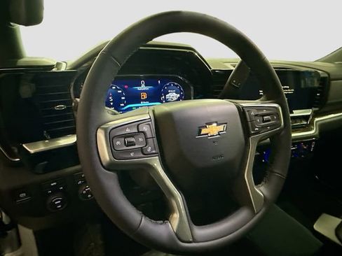 New 2026 Chevrolet Silverado 1500 LT image 12