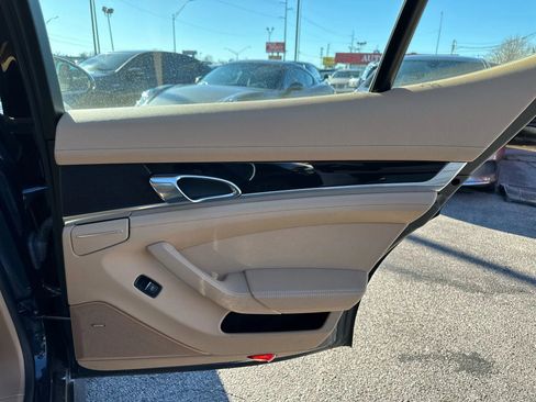 Used 2010 Porsche Panamera S image 23