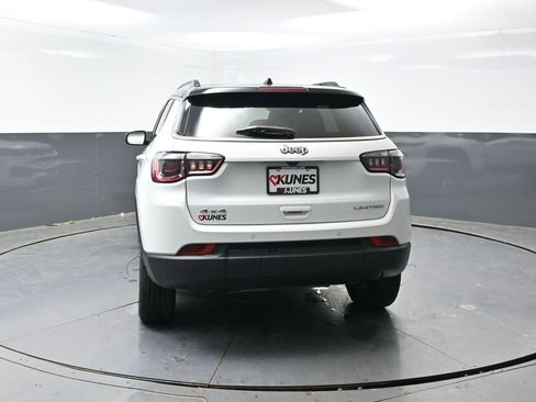 Used 2025 Jeep Compass Limited AWD/4WD image 13