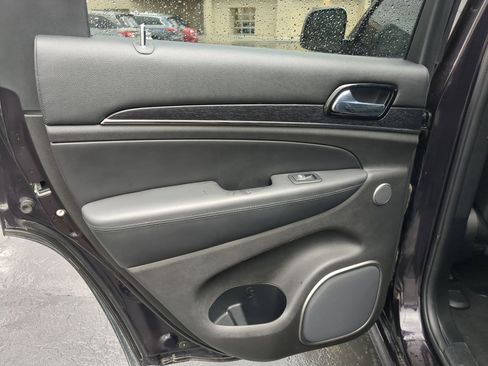 Used 2019 Jeep Grand Cherokee High Altitude image 32