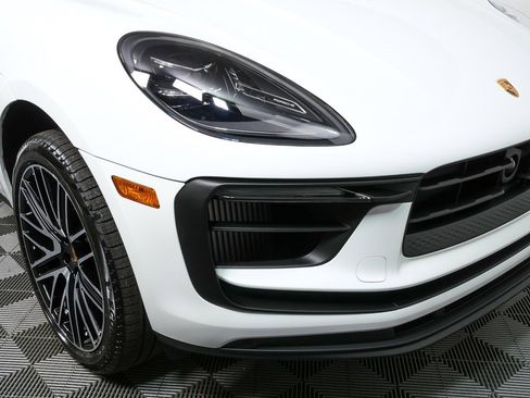 New 2026 Porsche Macan S image 39