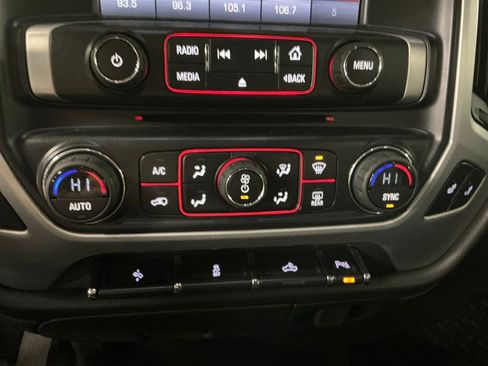 Used 2016 GMC Sierra 1500 SLE w/ SLE Value Package image 18