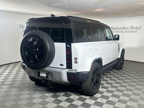 Used 2022 Land Rover Defender 110 AWD/4WD image 7