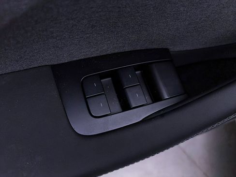 Used 2024 Tesla Model 3 Standard Range RWD image 16