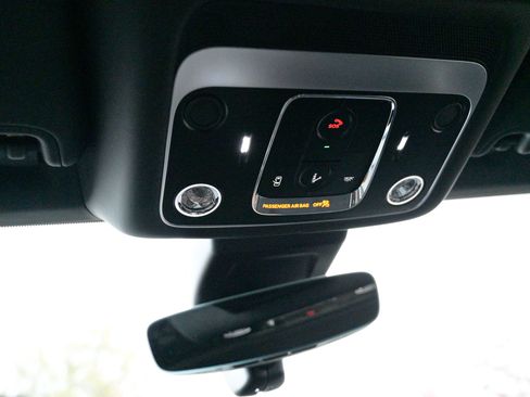 Used 2025 Bentley Continental GT Speed image 35