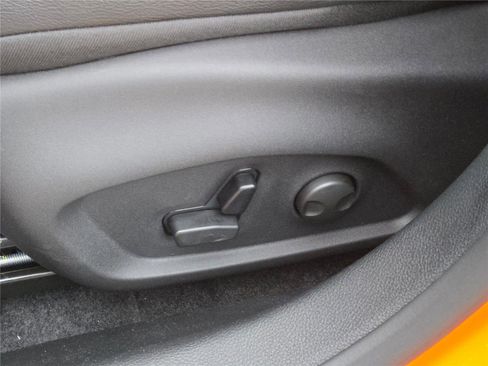 New 2026 Jeep Compass Latitude image 26