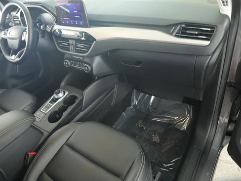 Used 2021 Ford Escape SEL image 22