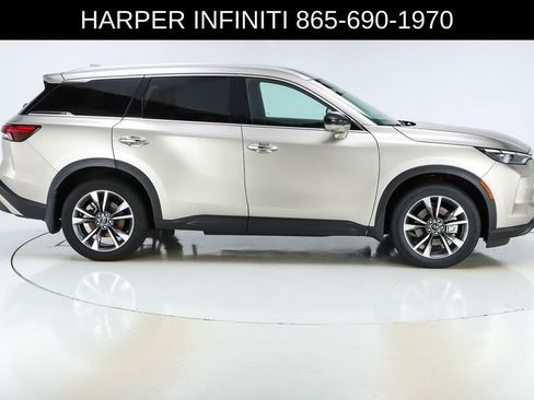 Used 2025 INFINITI QX60 Luxe AWD/4WD image 11
