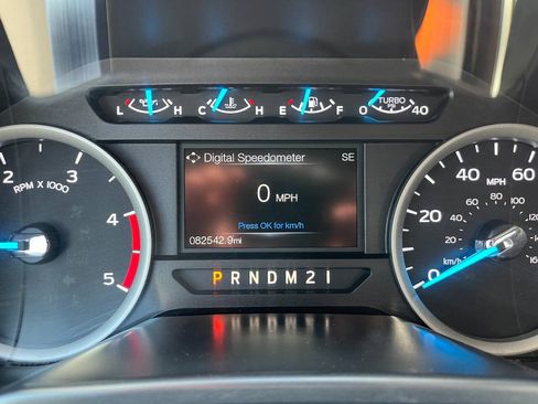 Used 2017 Ford F550 4x4 SuperCab Super Duty image 11