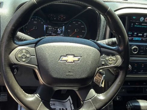 Used 2017 Chevrolet Colorado Z71 AWD/4WD image 20