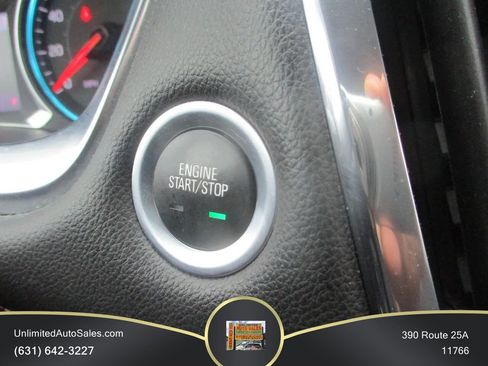Used 2020 Chevrolet Traverse LT AWD/4WD image 12