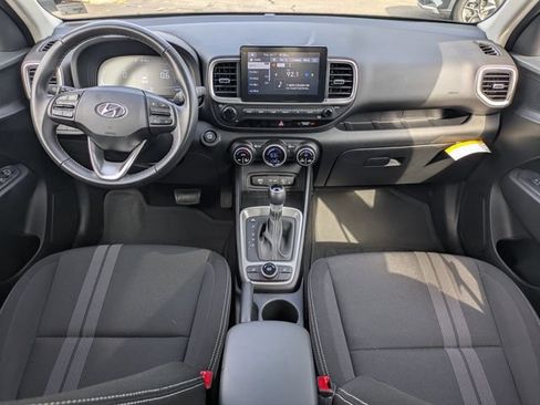 Certified 2026 Hyundai Venue SEL FWD image 15