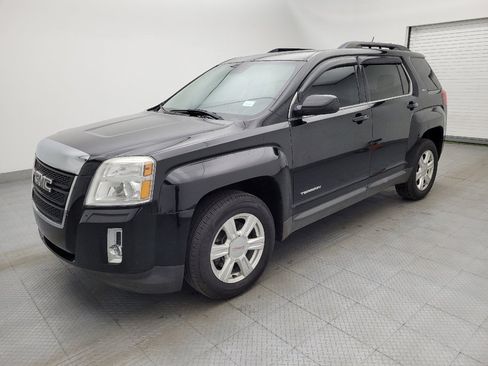 Used 2015 GMC Terrain SLE image 2