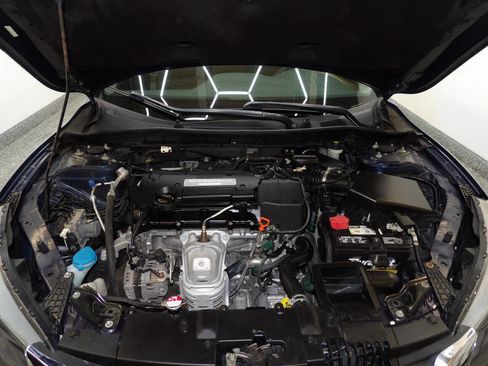 Used 2014 Honda Accord LX image 23