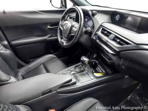 Used 2020 Lexus UX 250h w/ Premium Package AWD/4WD image 30