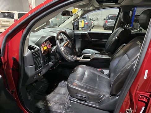 Used 2014 Nissan Titan PRO-4X image 26