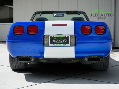 Used 1996 Chevrolet Corvette Convertible Grand Sport image 9