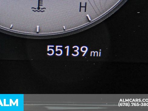 Used 2025 Hyundai Elantra SEL FWD image 40