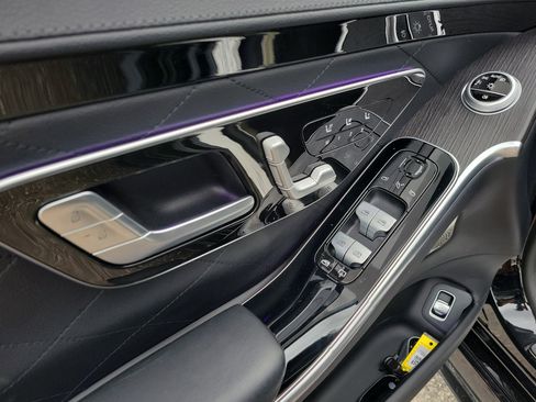 Used 2022 Mercedes-Benz S 580 4MATIC Sedan image 23
