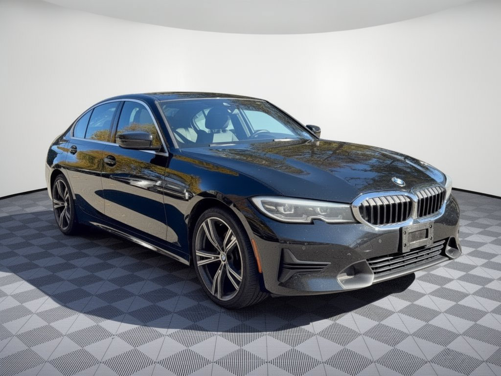 Used 2021 BMW 330i Sedan w/ Convenience Package RWD image 7