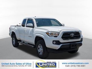 Used 2016 Toyota Tacoma SR5 w/ Towing Package AWD/4WD video 1