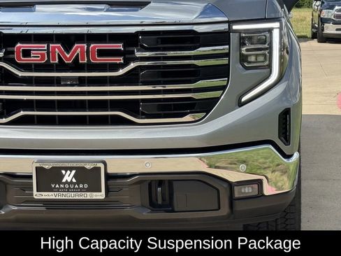 New 2026 GMC Sierra 1500 SLT AWD/4WD image 10