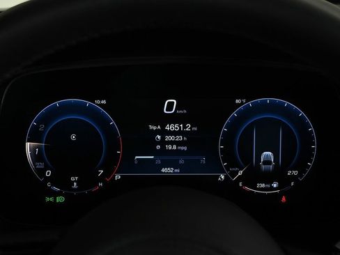 Used 2025 Maserati Grecale Modena image 12