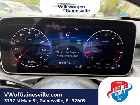 Used 2025 Mercedes-Benz C 300 Sedan image 19