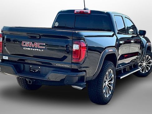 Used 2024 GMC Canyon Denali AWD/4WD image 11